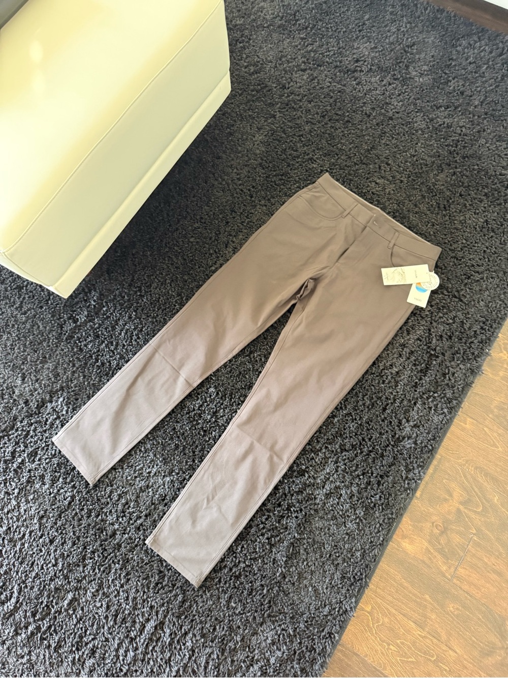 Vuori pant new tag